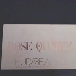 Huda Beauty Rose Quartz palette